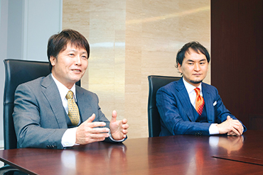左から　株式会社リーバン　代表取締役社長　大谷　訓、株式会社バディネット 代表取締役社長 堀　礼一郎